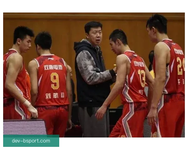 斯威德伯格屡次替补上演绝杀成为球队救世主展现非凡临场能力 斯威德伯格屡次替补上演绝杀成为球队救世主展现非凡临场能力